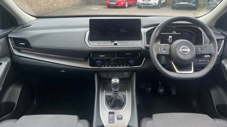 Nissan Qashqai 1.3 DiG-T MH N-Connecta 5dr Petrol Hatchback